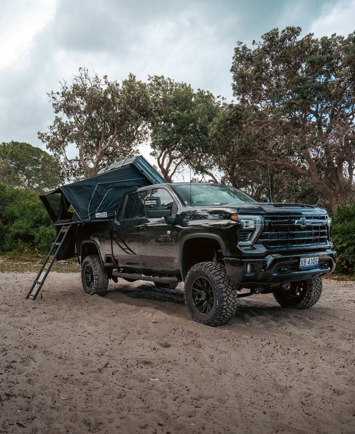 OT 1.9 Pro Car Rooftop Tent