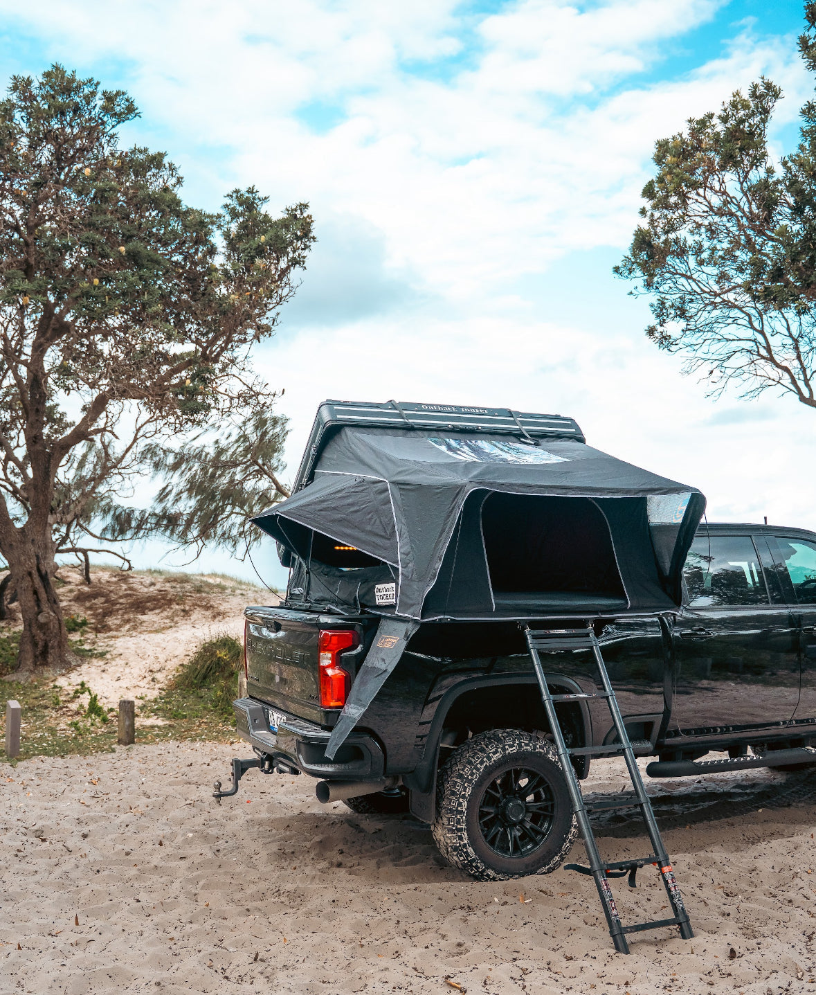 OT 1.9 Pro Car Rooftop Tent