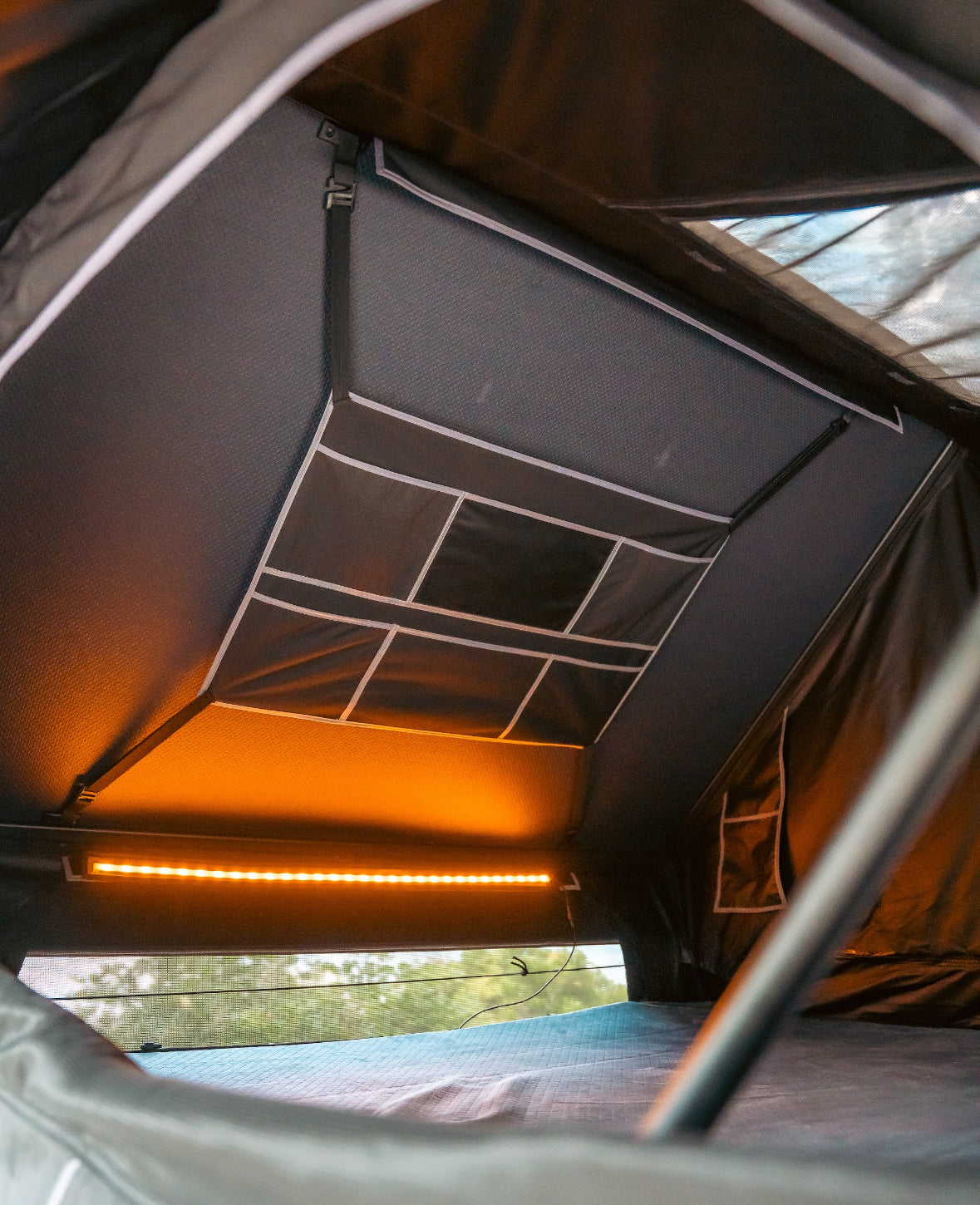 OT 1.9 Pro Car Rooftop Tent